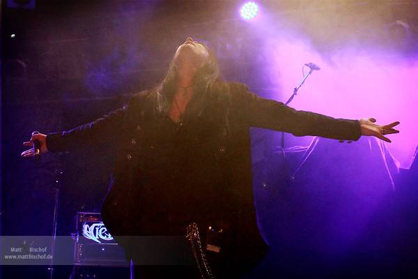 Bild: VAN CANTO | GRAILKNIGHTS | VICTORIUS