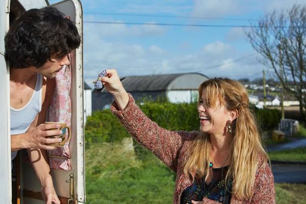 Bild: A Very English Scandal - Staffel 1