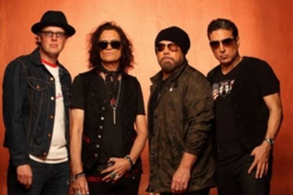 Bild: Black Country Communion - BCCIV