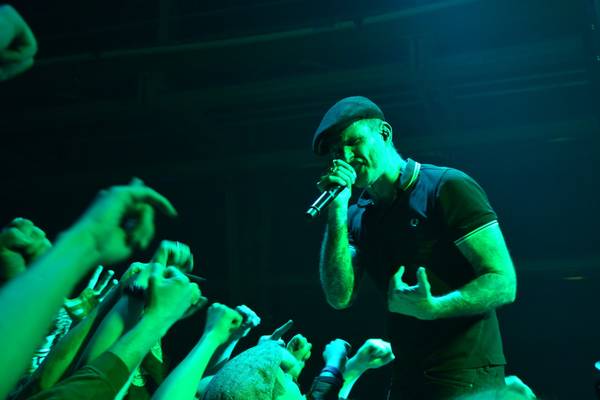 Bild: DROPKICK MURPHYS | THE MAHONES | BLOOD OR WHISKEY | BRIAN McPHERSON