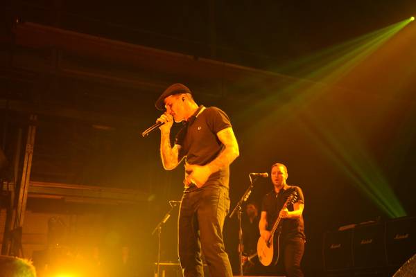 Bild: DROPKICK MURPHYS | THE MAHONES | BLOOD OR WHISKEY | BRIAN McPHERSON