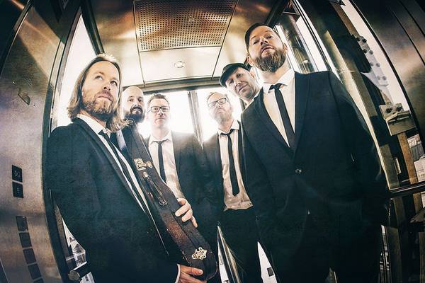 Bild: Fiddler’s Green – Devil’s Dozen