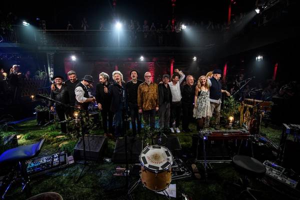Bild: Fury In The Slaughterhouse – Little Big World – Live & Acoustic