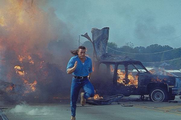 Bild: Harte Ziele – Hard Target