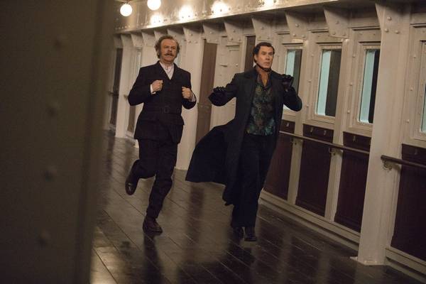 Bild: Holmes & Watson