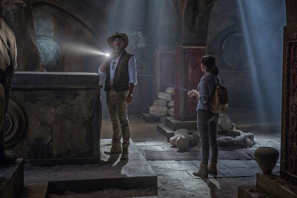 Bild: Hooten & The Lady – Staffel 1