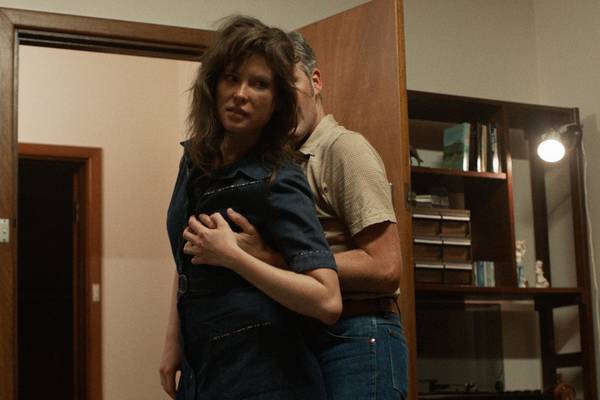Bild: Hounds Of Love