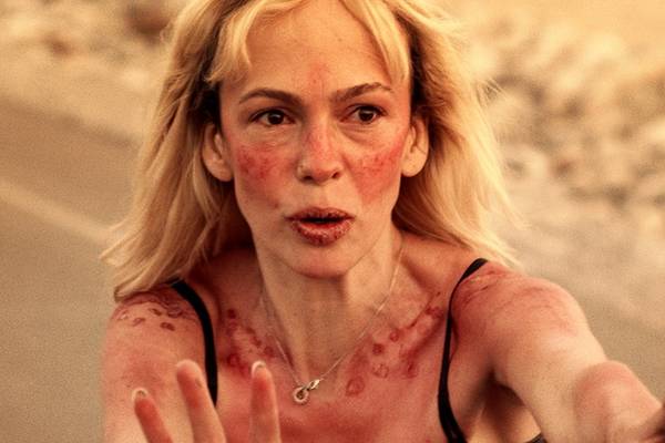 Bild: It Stains The Sands Red
