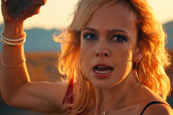 Bild: It Stains The Sands Red