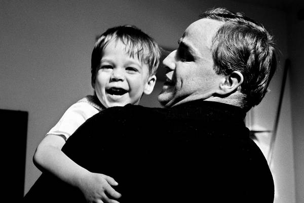 Bild: LISTEN TO ME MARLON