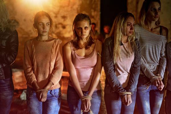 Bild: McMafia – Staffel 1
