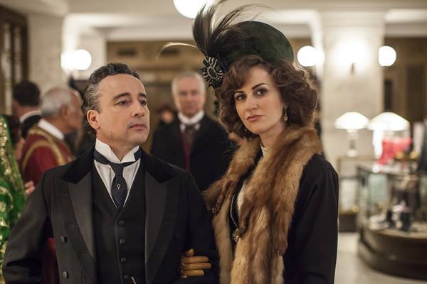 Bild: MR. SELFRIDGE – Staffel 2