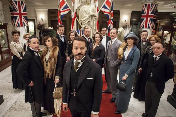 Bild: MR. SELFRIDGE – Staffel 2
