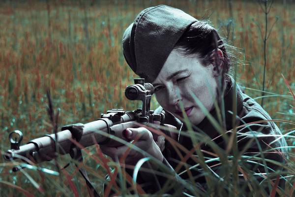 Bild: RED SNIPER – DIE TODESSCHÜTZIN