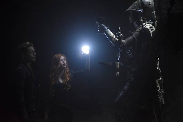 Bild: Shadowhunters – Chroniken der Unterwelt – Staffel 1