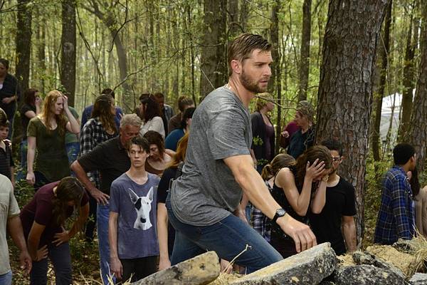 Bild: UNDER THE DOME – STAFFEL 3
