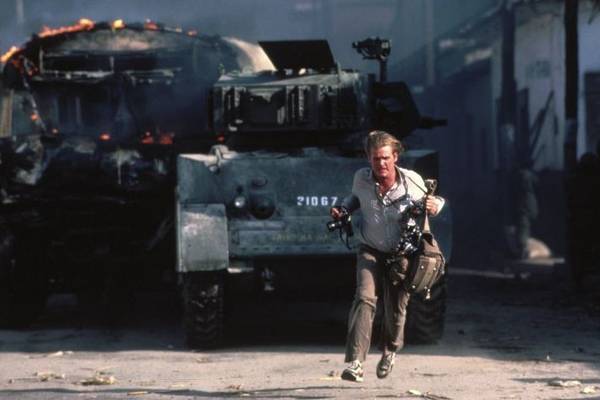 Bild: Under Fire - Unter Feuer