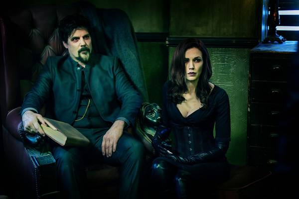 Bild: Van Helsing – Staffel 1