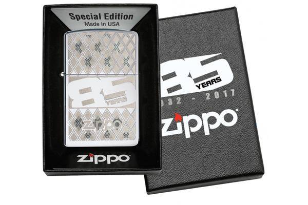 Bild: Zippo feiert 85. Geburtstag
